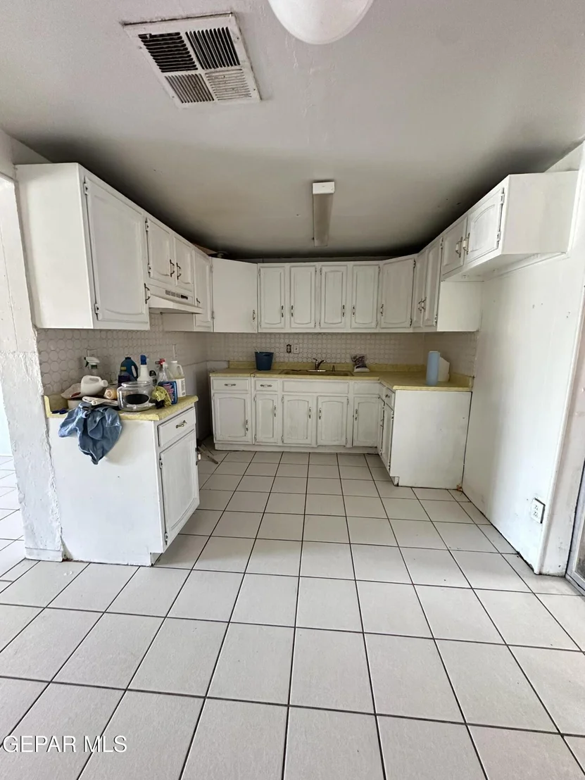Photo of 200 DURRILL Road