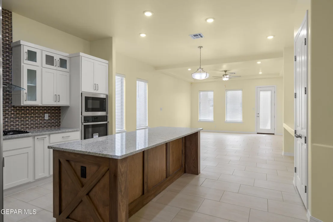 Photo of 6170 SORREL DRIVE Drive