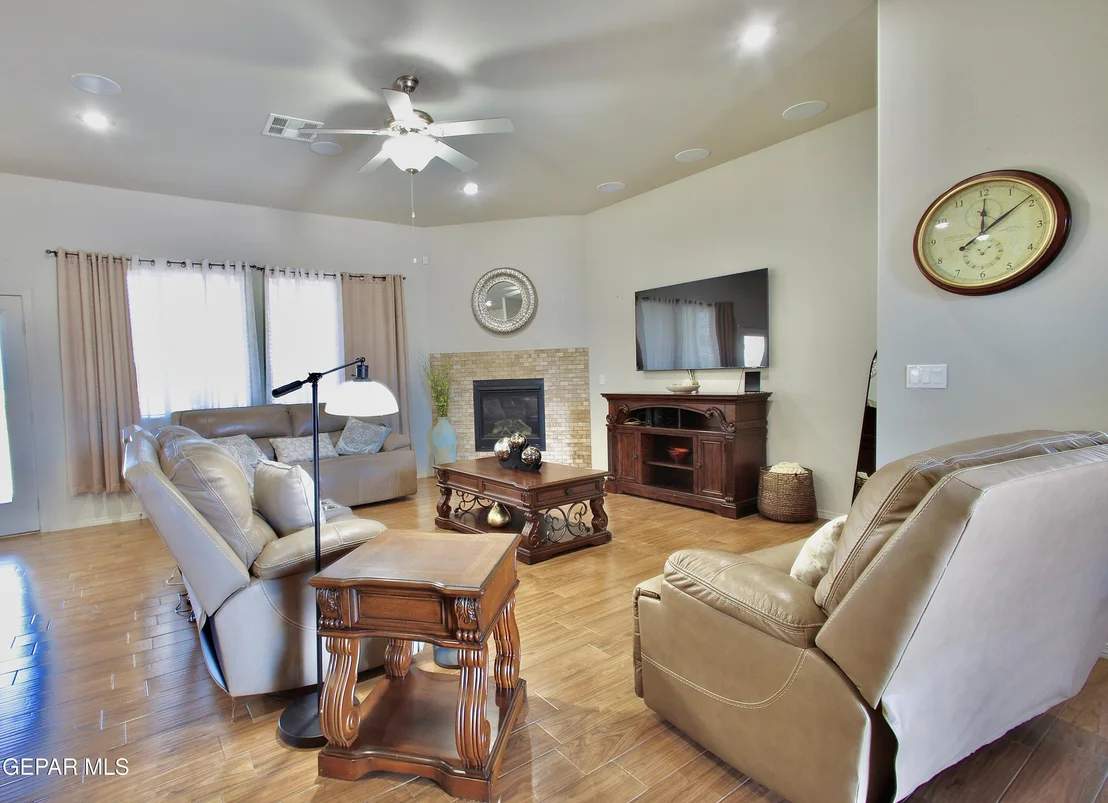 Photo of 746 GOLD BEACH Drive