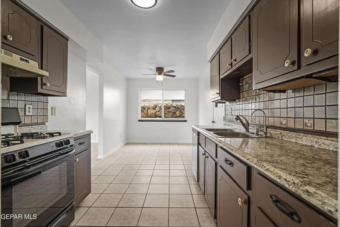 Photo of 3317 DUNGARVAN Drive