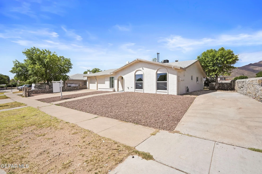 Photo of 4700 ROUND ROCK Drive