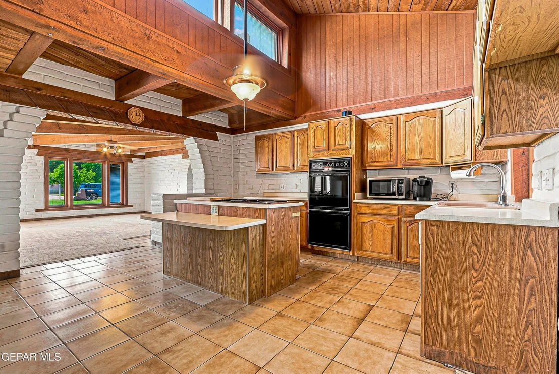 Photo of 141 LIBBY Road