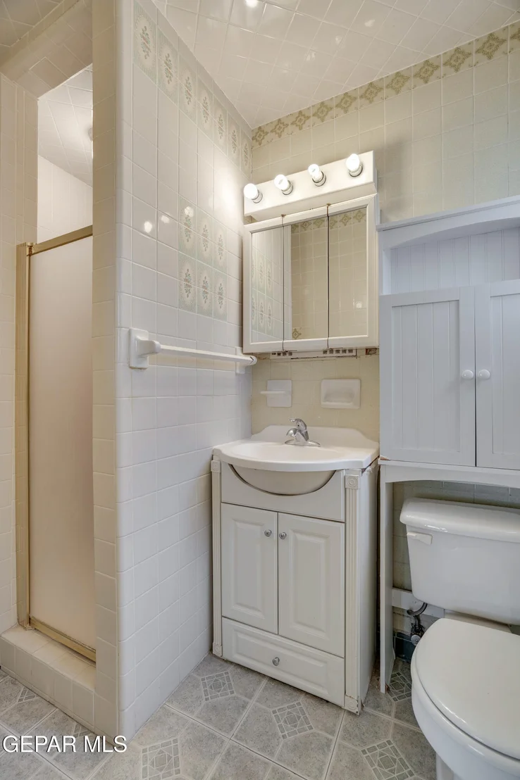 Photo of 4701 Leeds Avenue