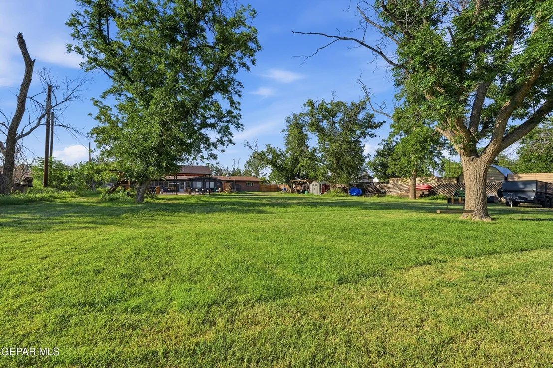 Photo of 216 SMITH Road