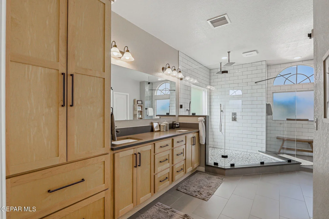 Photo of 1054 Eagle Ridge Drive