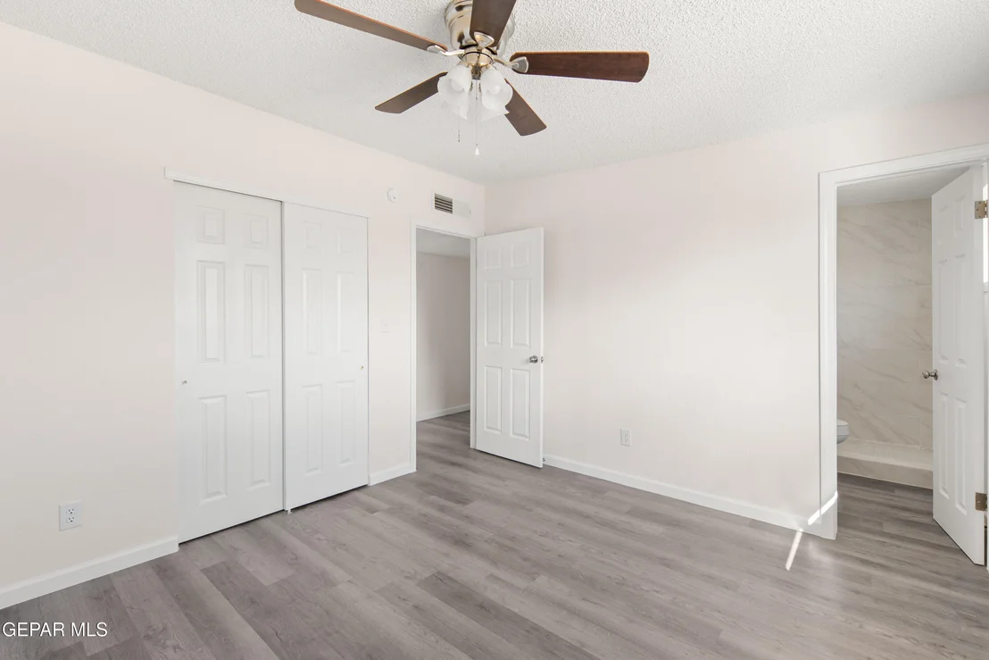 Photo of 10445 OMEGA Circle