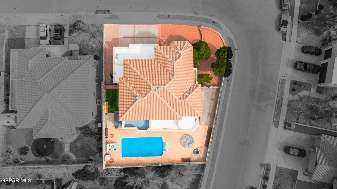 Photo of 6389 FRANKLIN TRAIL Drive