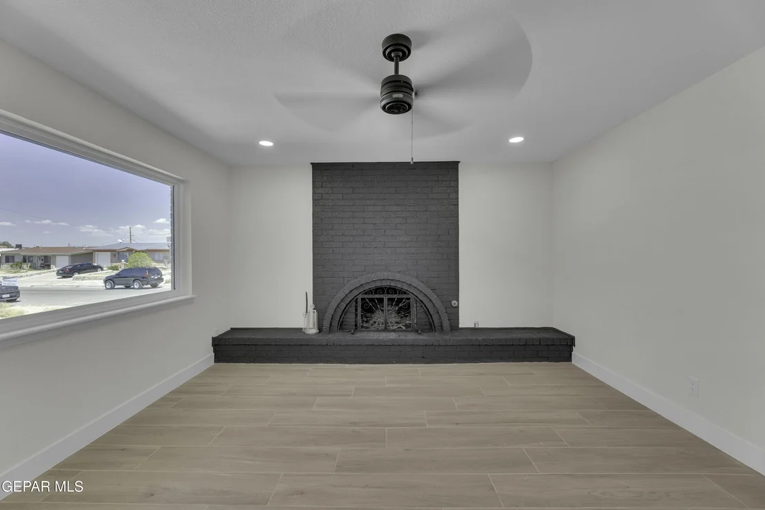 Photo of 2153 SEPTIEMBRE Drive