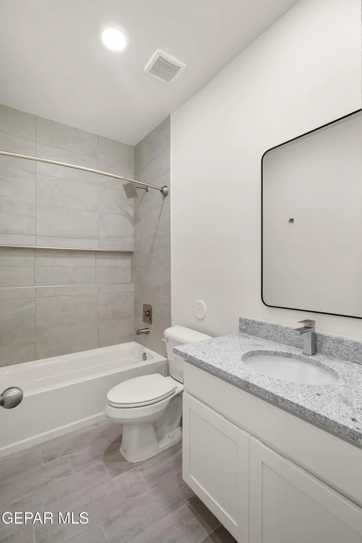 Photo of 13808 Summer Wave Avenue