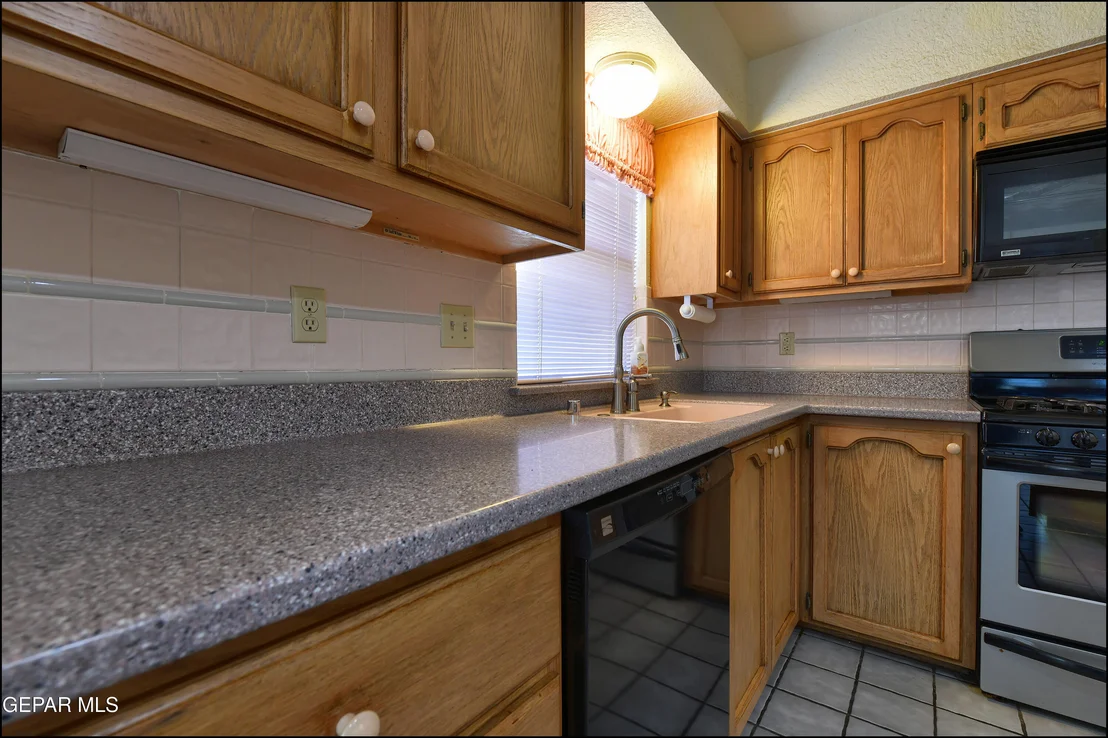 Photo of 7516 BIG BEND Drive
