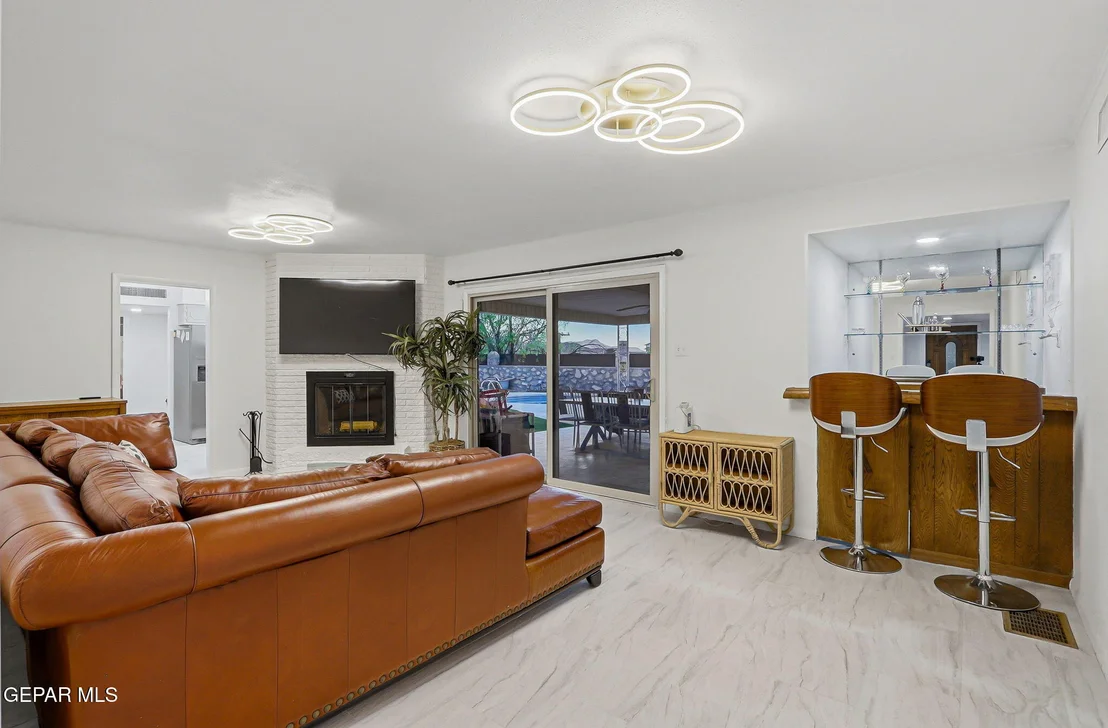 Photo of 4000 BANCROFT Drive
