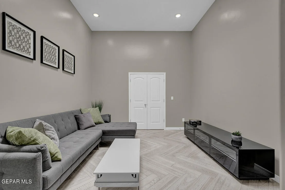 Photo of 3648 Pattern Place