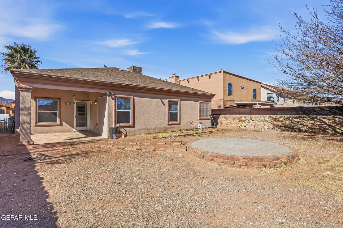 Photo of 10794 AARON Street