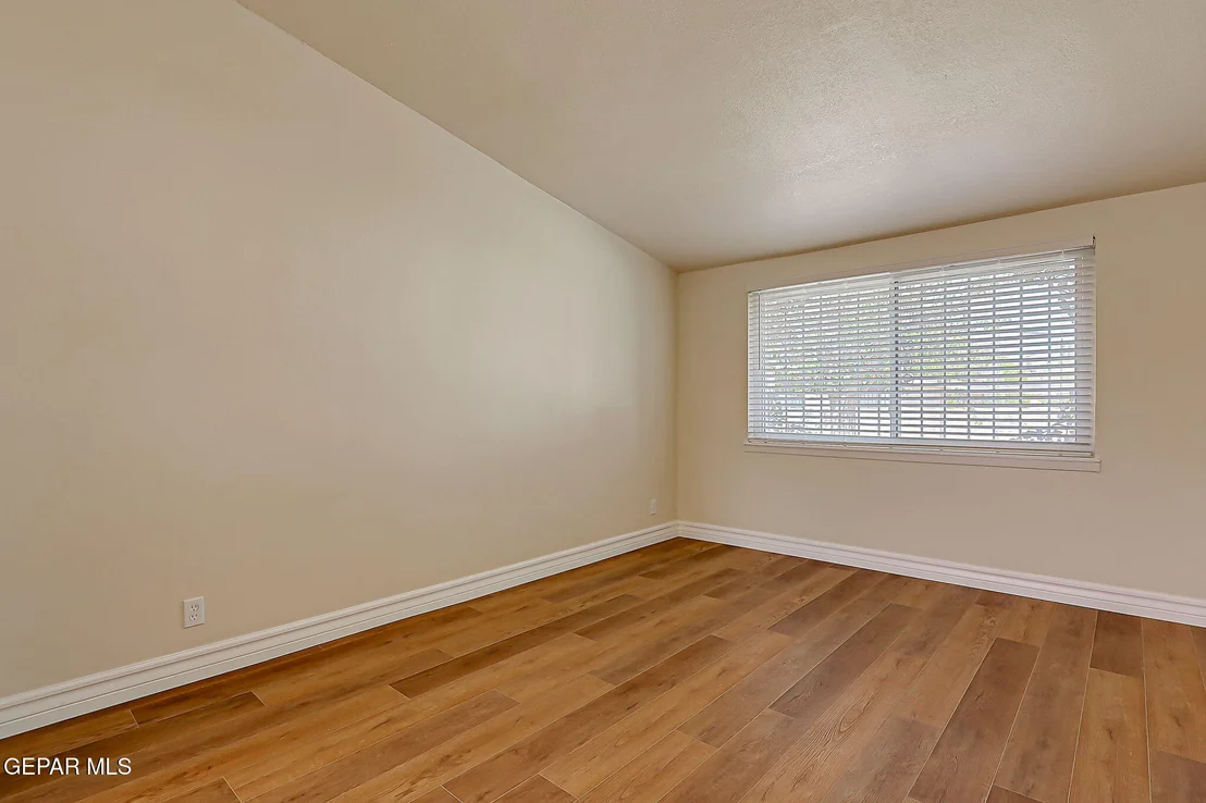 Photo of 10401 Springwood Drive