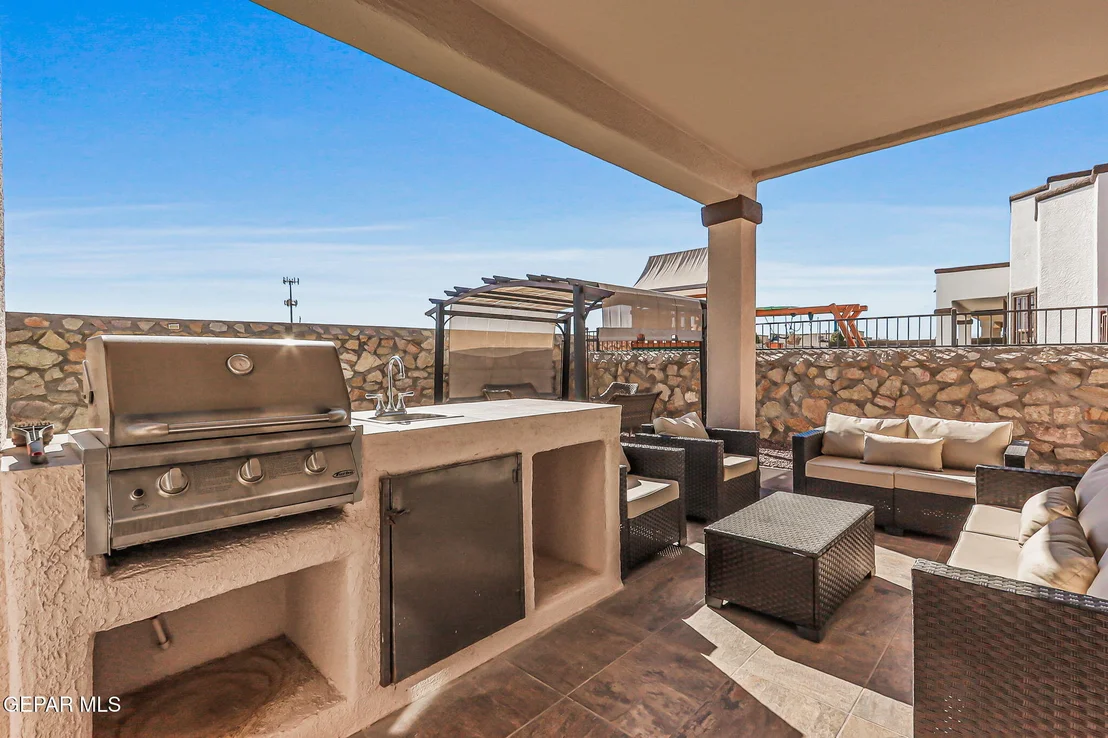 Photo of 14048 RAINBOW POINT Drive