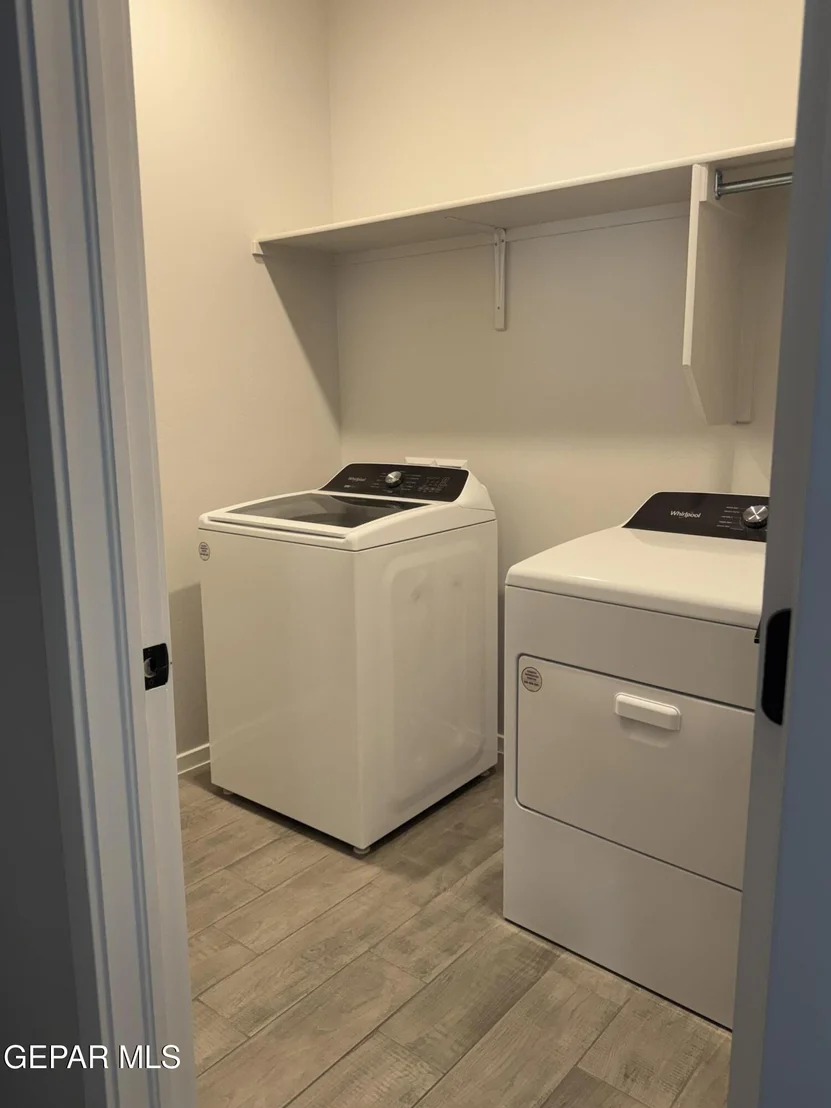 Photo of 388 NAILSEAS Place