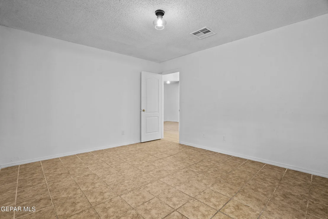 Photo of 11753 BELL TOWER Drive