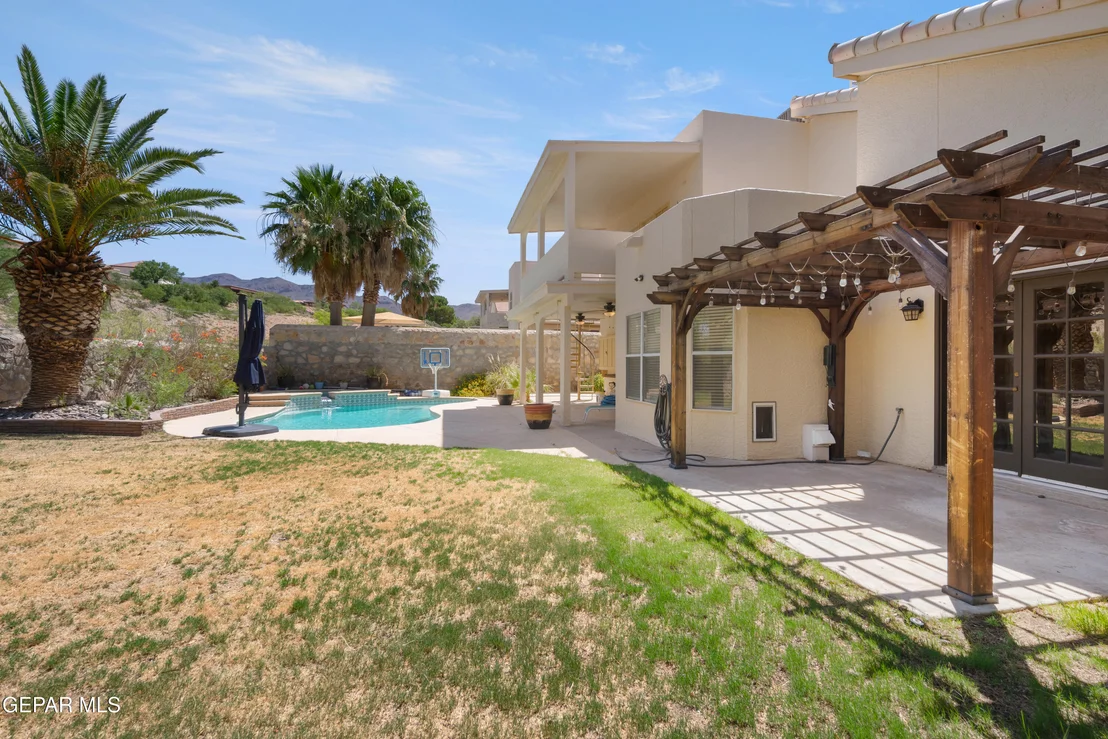 Photo of 6301 BRISA DEL MAR Drive