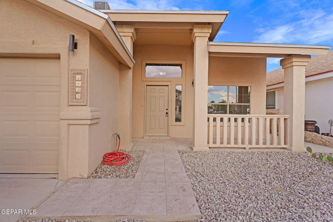 Photo of 1433 PASEO DEL SUR Court