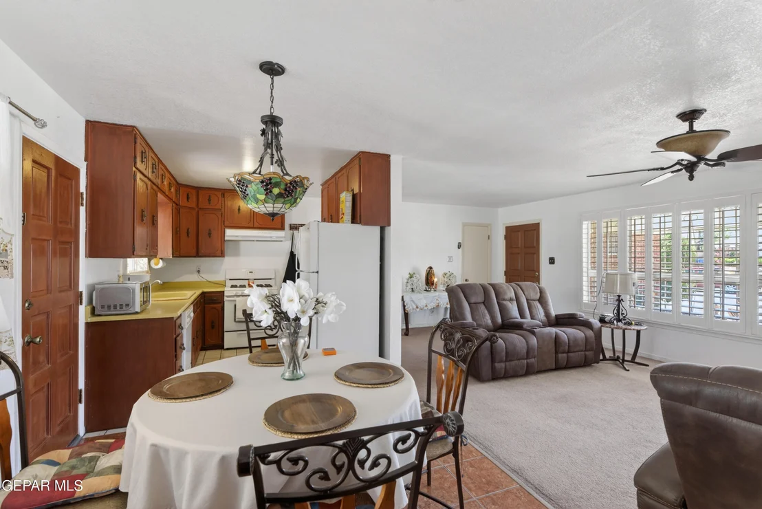 Photo of 10025 DEBBIE Drive