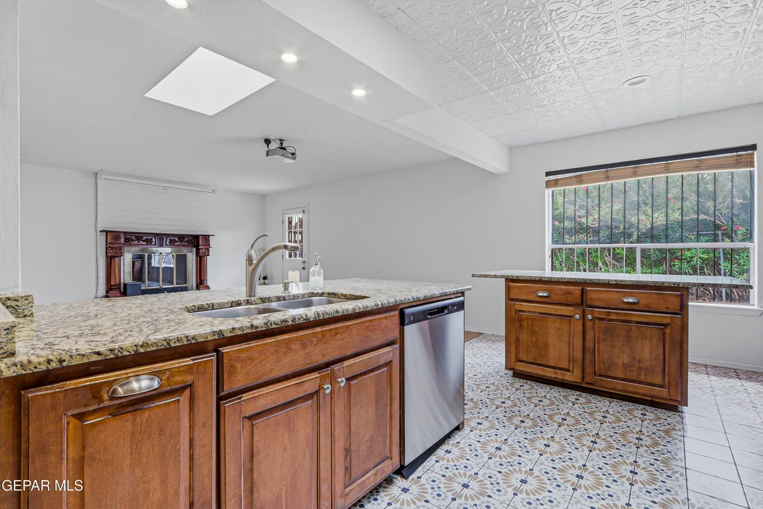 Photo of 1501 JERRY PATE Place