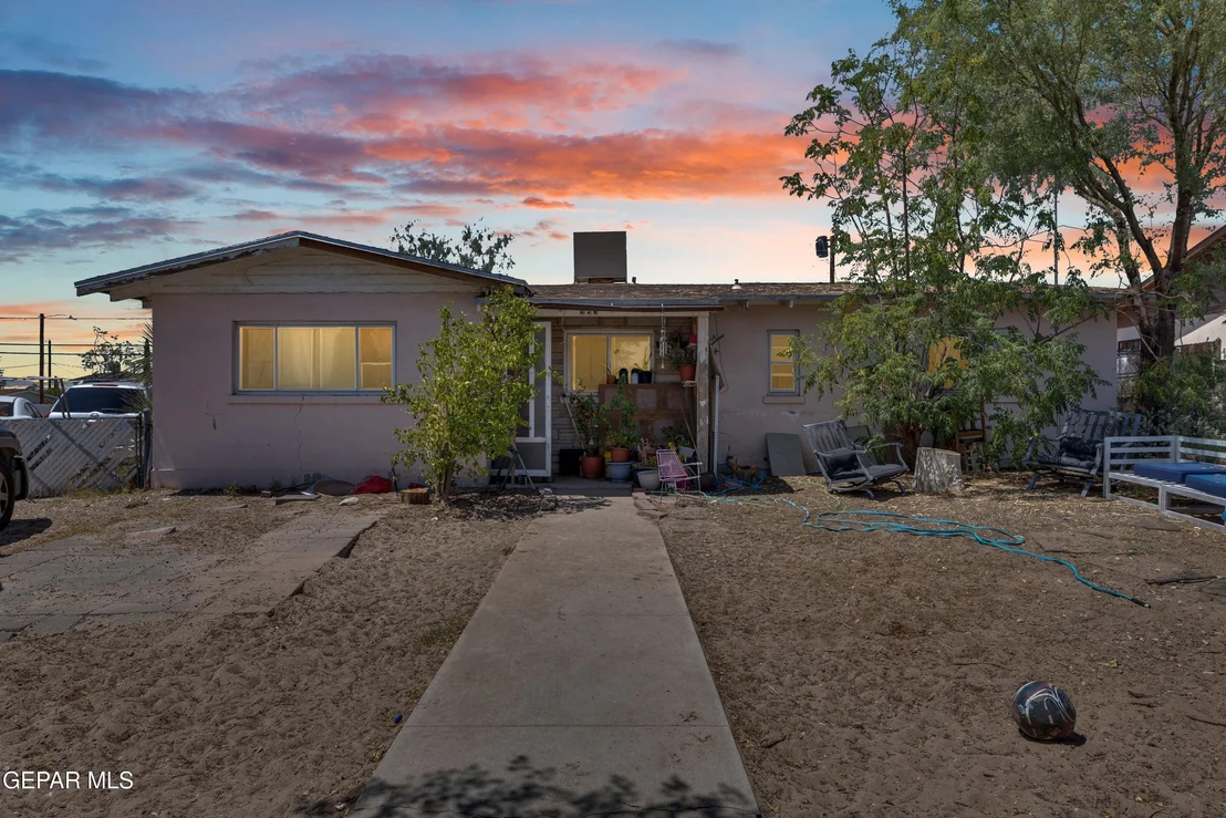 Photo of 983 Stanley Street