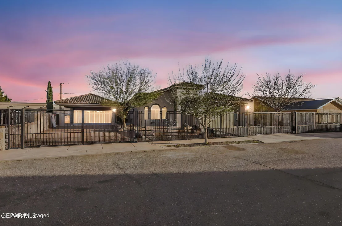 Photo of 440 BURKETT Drive