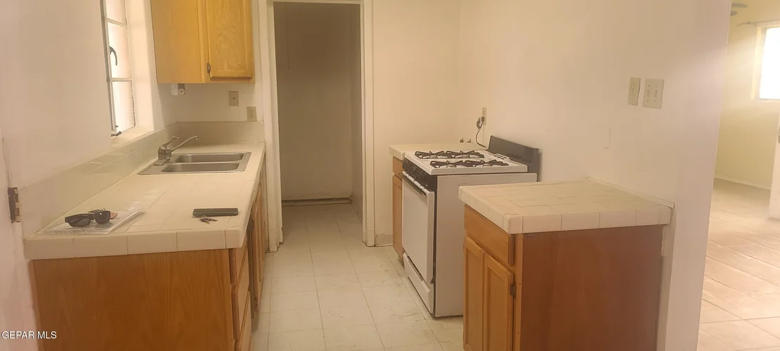 Photo of 1601 Globe Circle