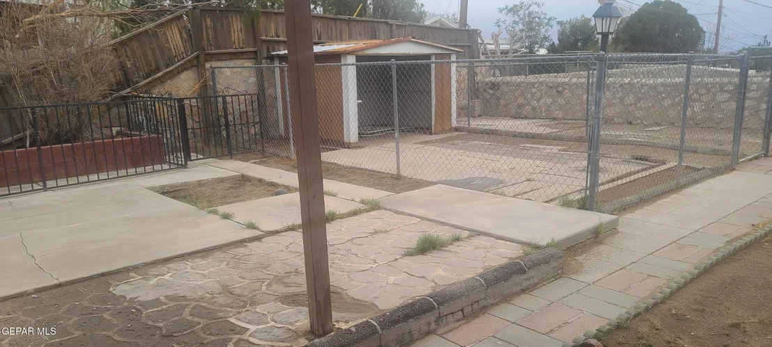 Photo of 1601 Globe Circle