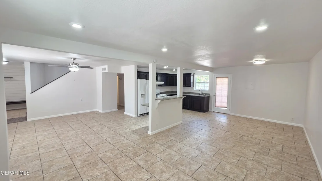 Photo of 4744 HARCOURT Drive