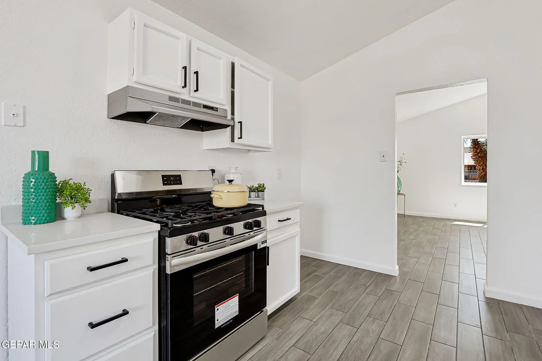 Photo of 9281 NOTTINGHAM Drive