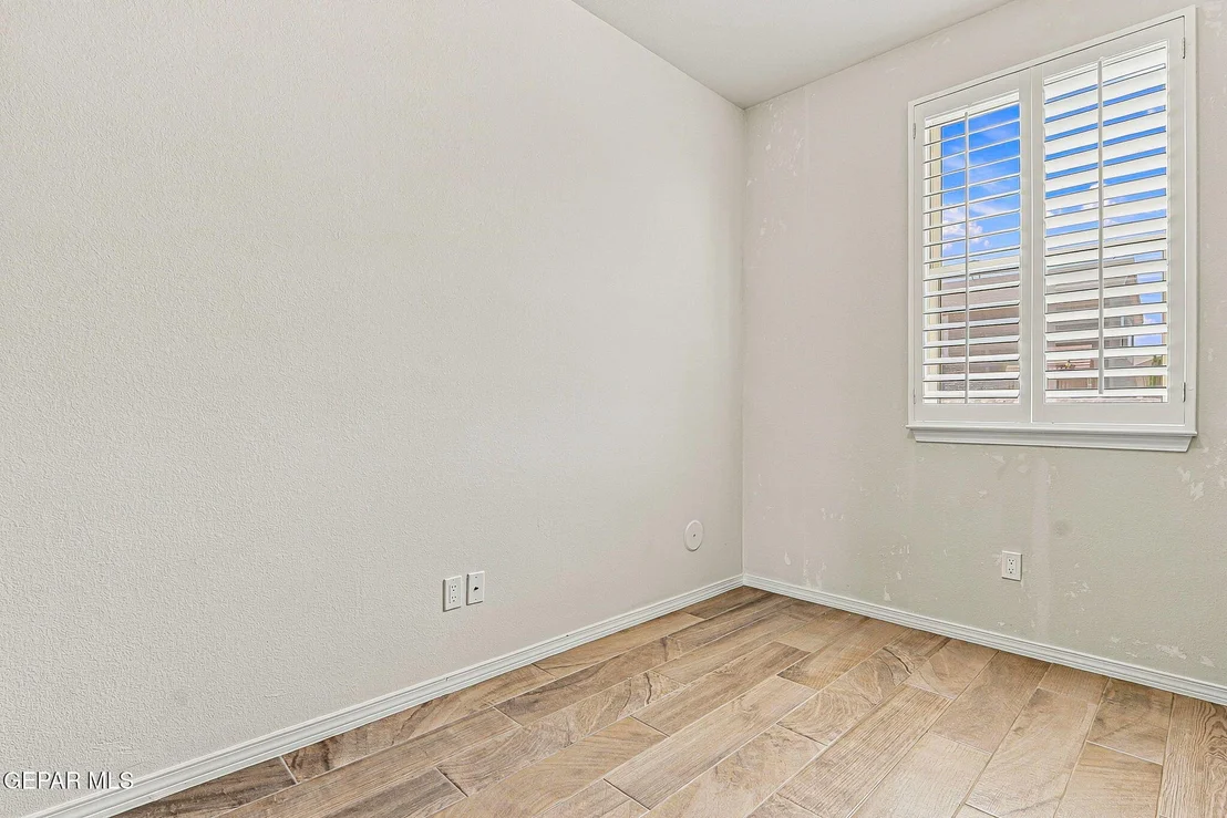 Photo of 7304 GLACIER Drive