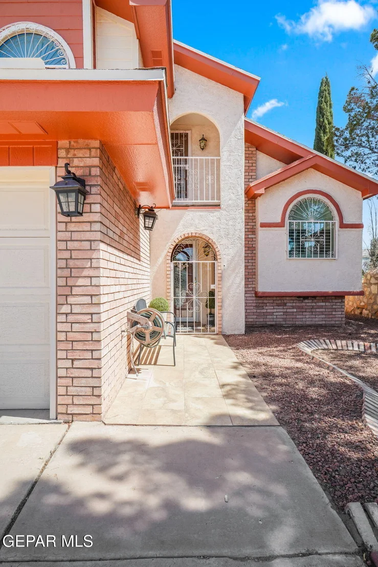 Photo of 3012 SYLVAN LAKE Place