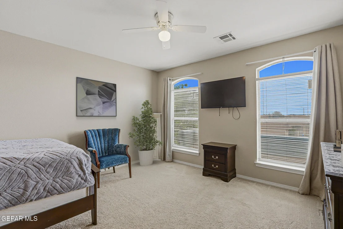 Photo of 14215 SILVER POINT Avenue