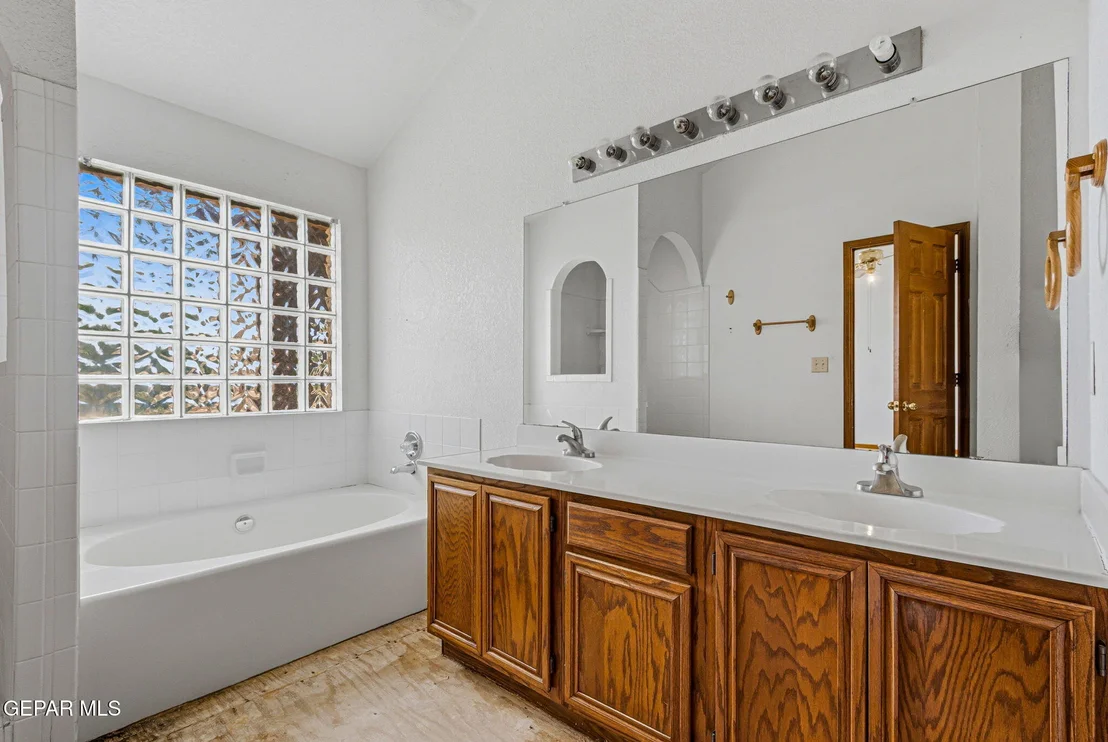Photo of 2913 STAR LAKE Place