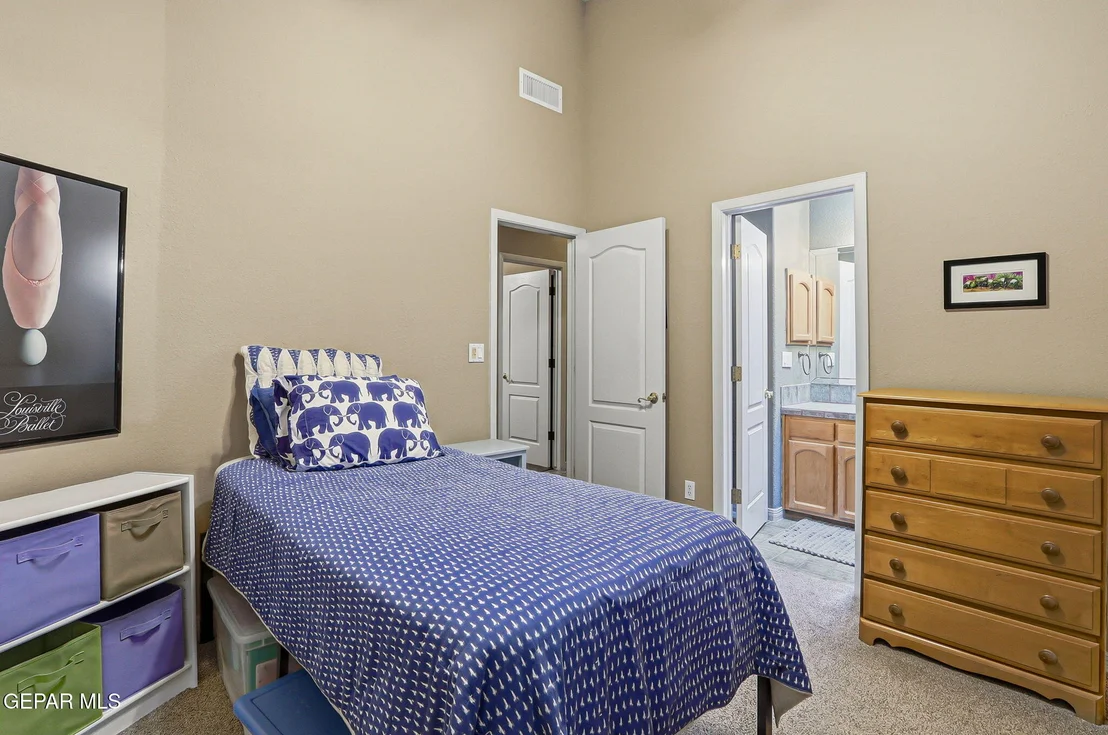 Photo of 1054 Eagle Ridge Drive
