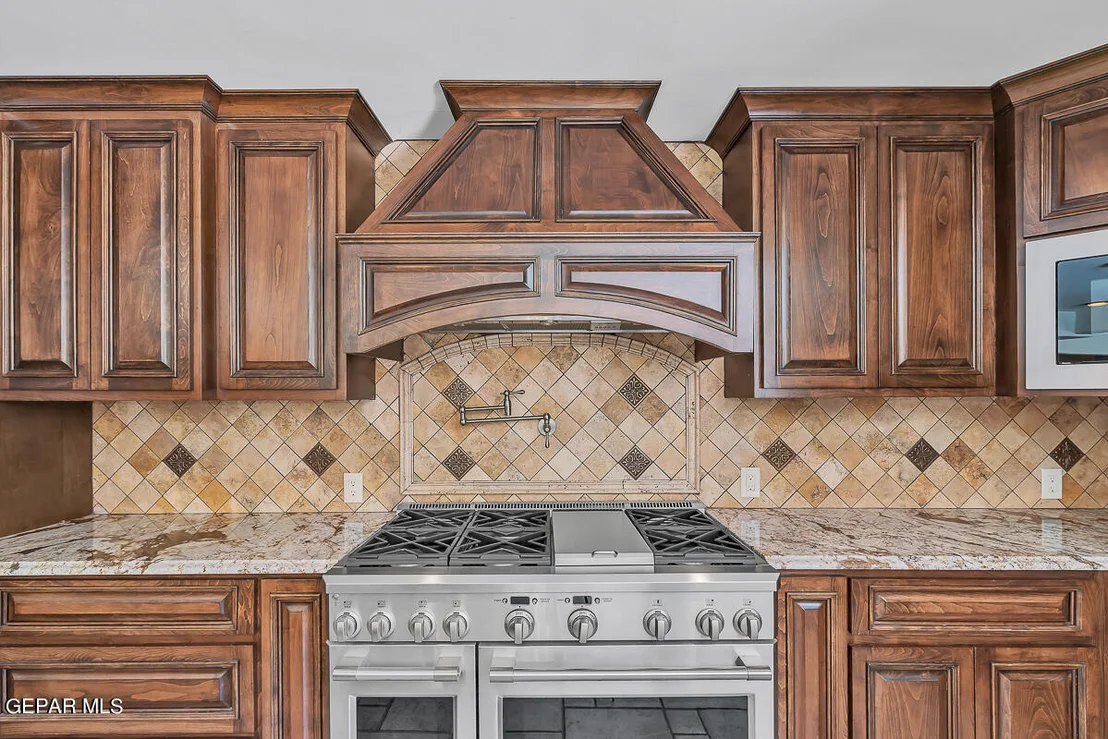 Photo of 12110 DOUBLE JAY Drive
