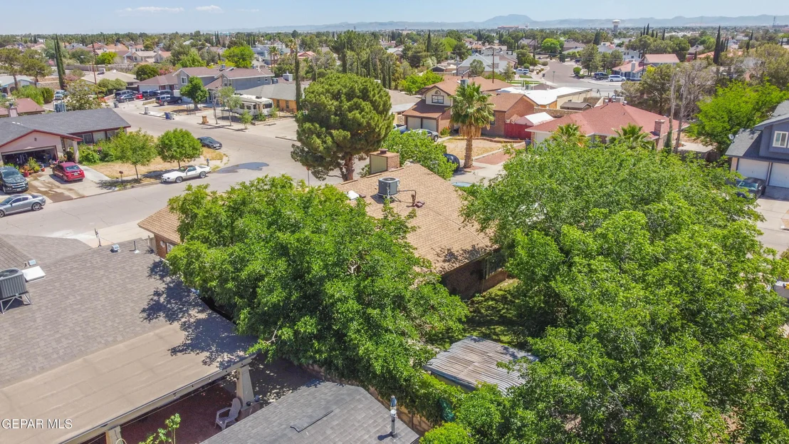 Photo of 11456 LAKE NEMI Drive