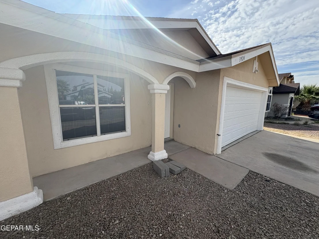 Photo of 3924 Tierra Marfil Road