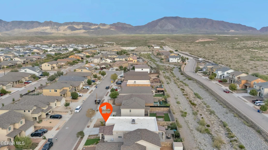 Photo of 7532 WOLF CREEK Drive