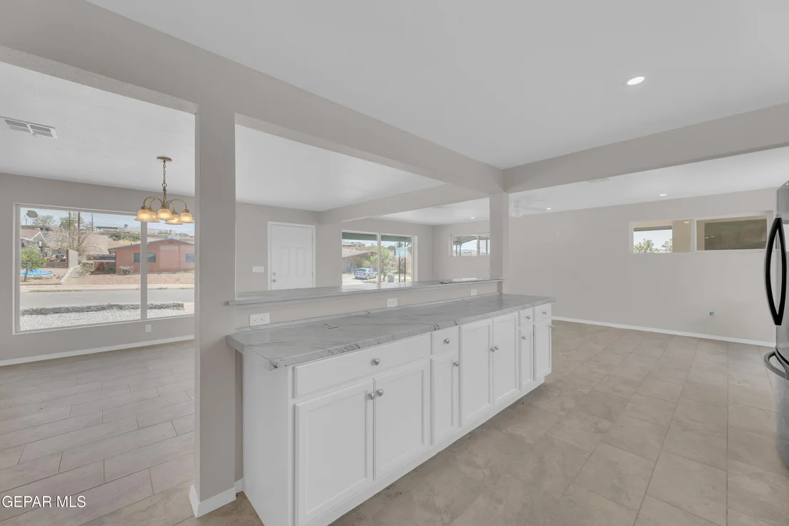 Photo of 6001 FANDANGO Place