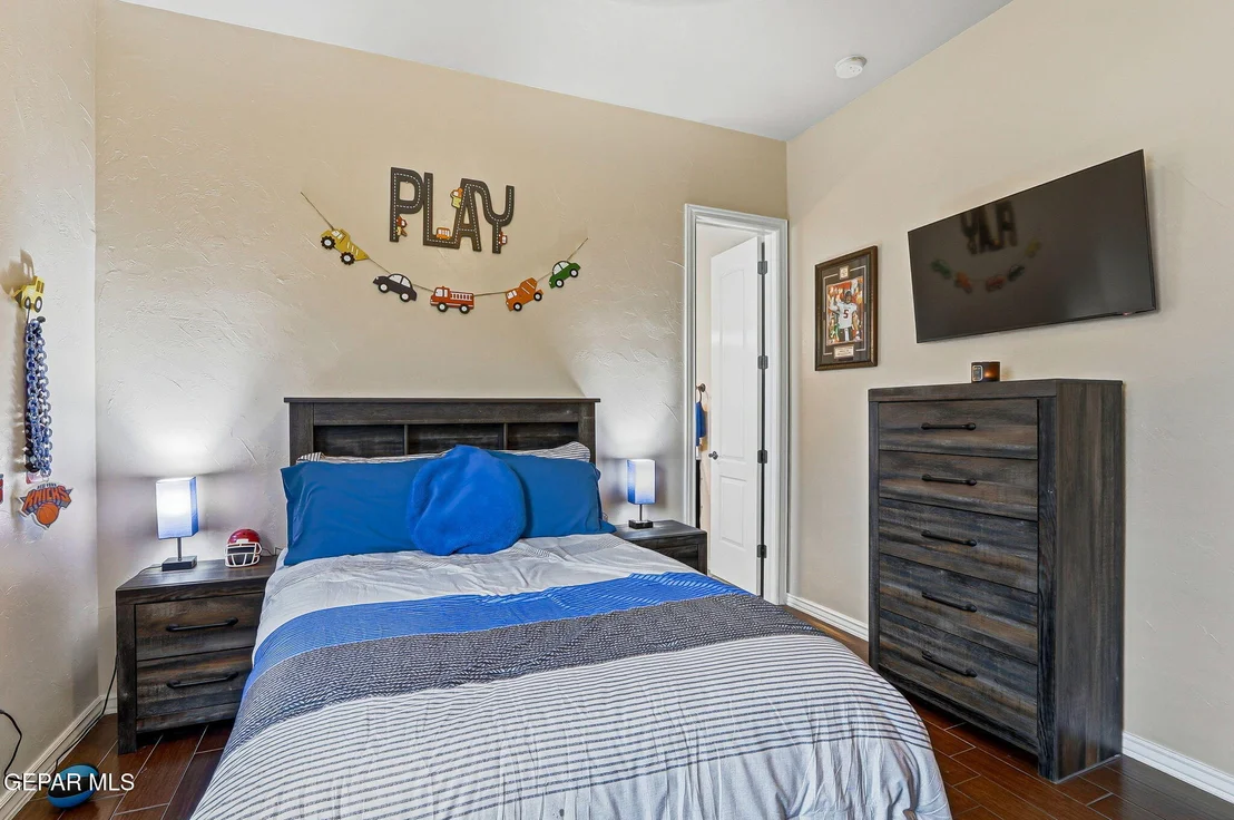 Photo of 899 Cortona Place