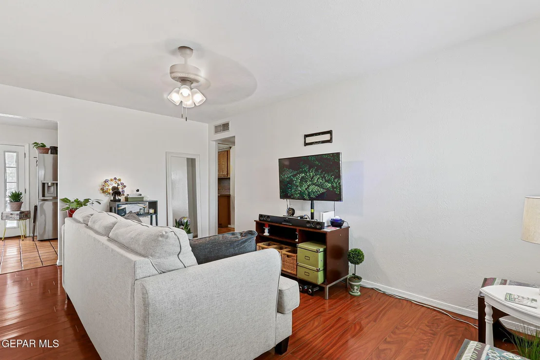 Photo of 5833 Pickerel Drive