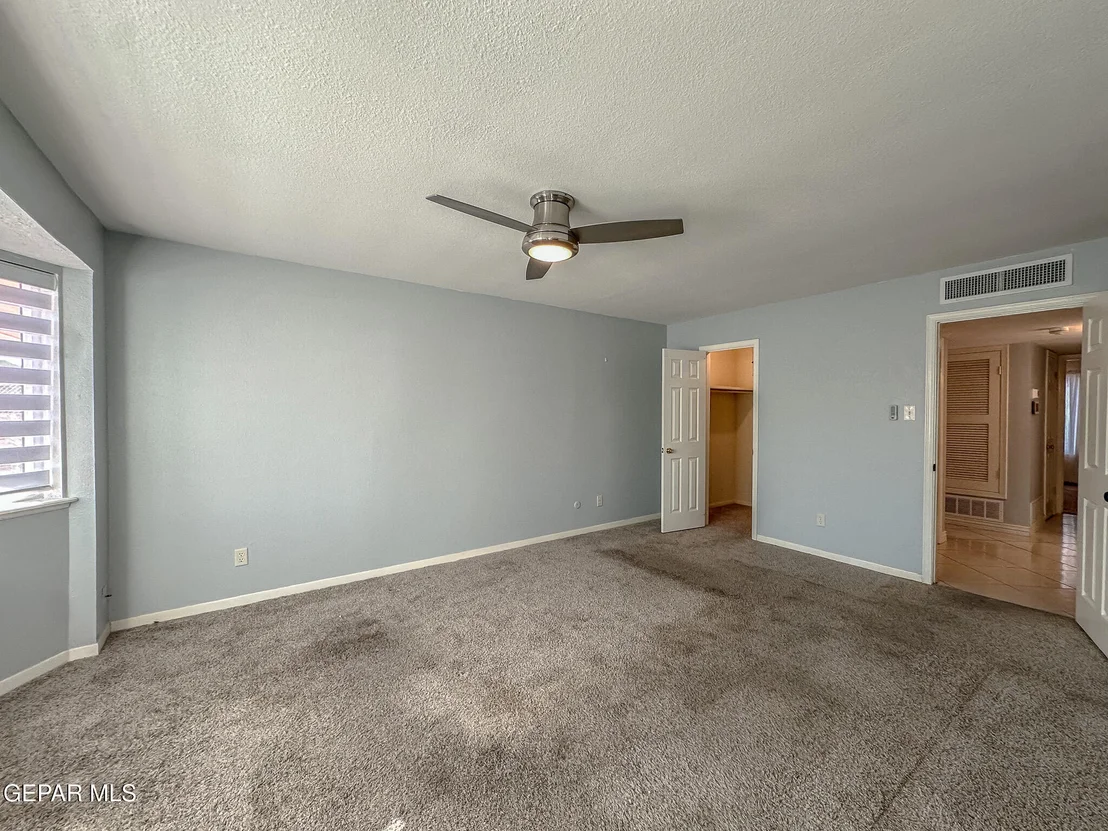 Photo of 6916 POLVADERA Drive