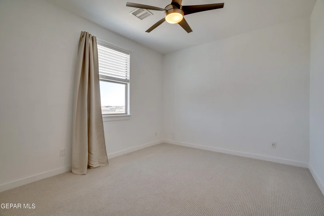 Photo of 3132 Lookout Point Drive