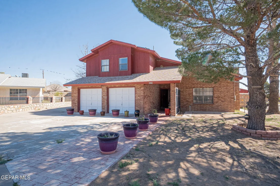 Photo of 4643 R L SHOEMAKER Drive