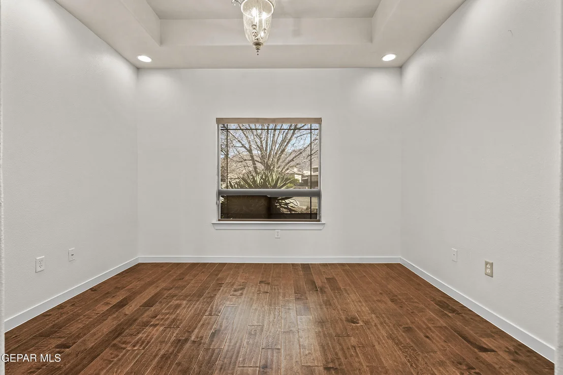 Photo of 6241 FRANKLIN RIDGE Drive