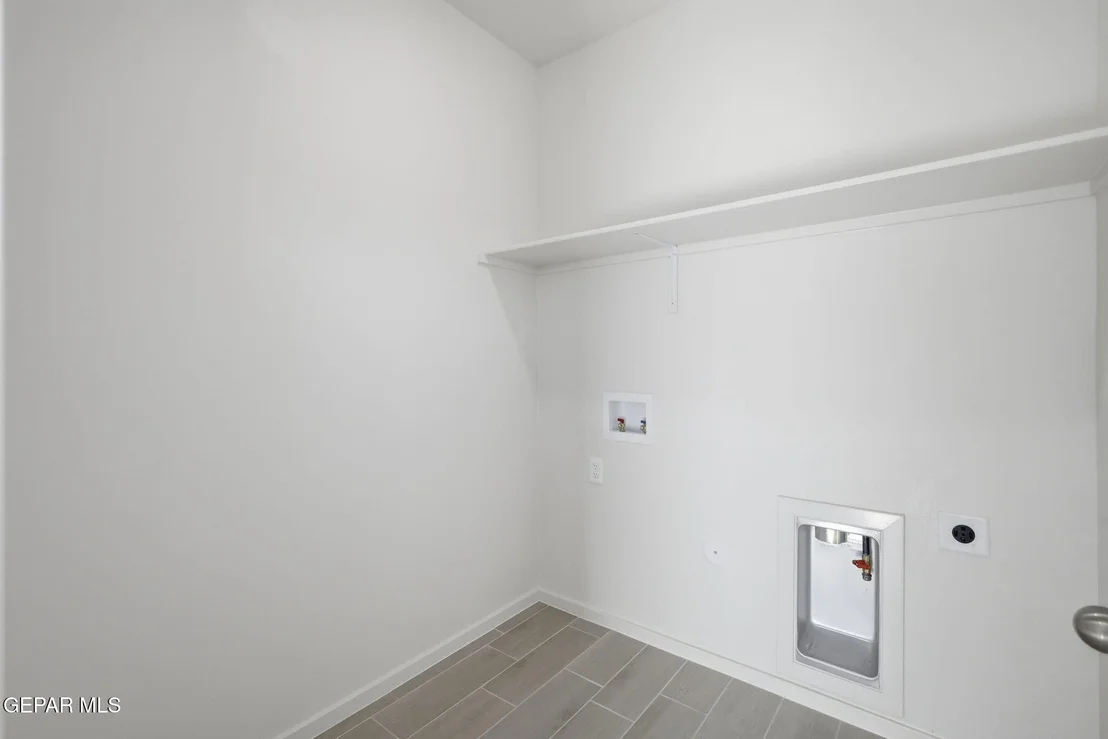 Photo of 13829 Summer Wave Avenue