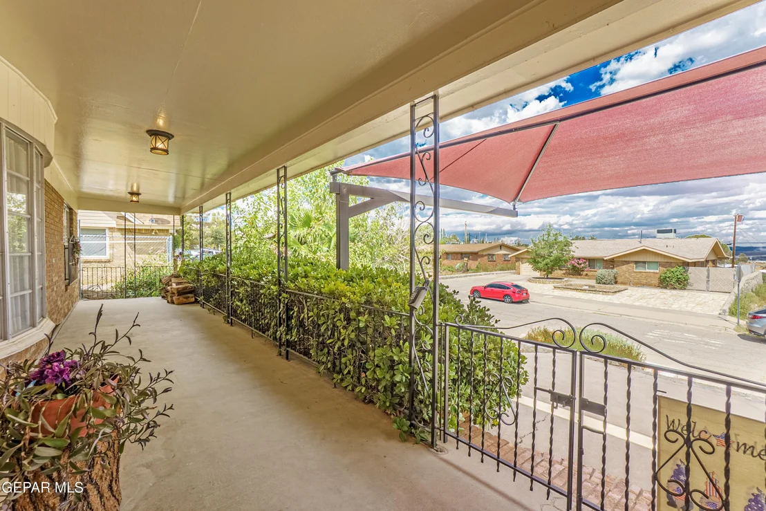 Photo of 8711 GALENA Drive