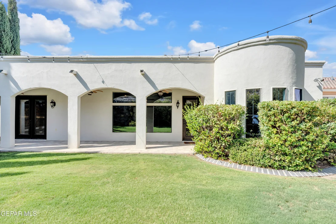 Photo of 5833 SUNDALE Road